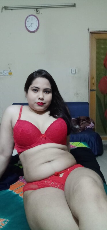 Priyanka Bisht : The Slut Wife and Perfect MILF , She Like Gangbang